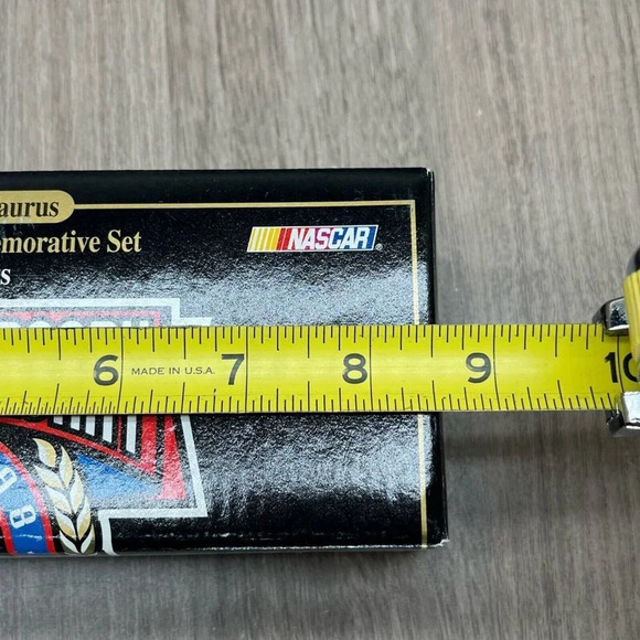 1948-1998 Racing Champions NASCAR 50th Anniversary Ford Taurus Diecast 1:24 - Picture 14 of 14